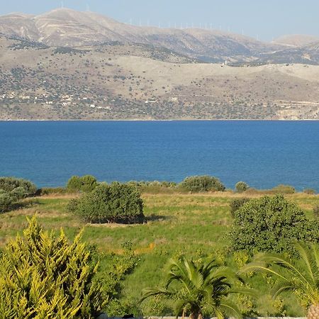Kolona Apartments Lixouri Dış mekan fotoğraf