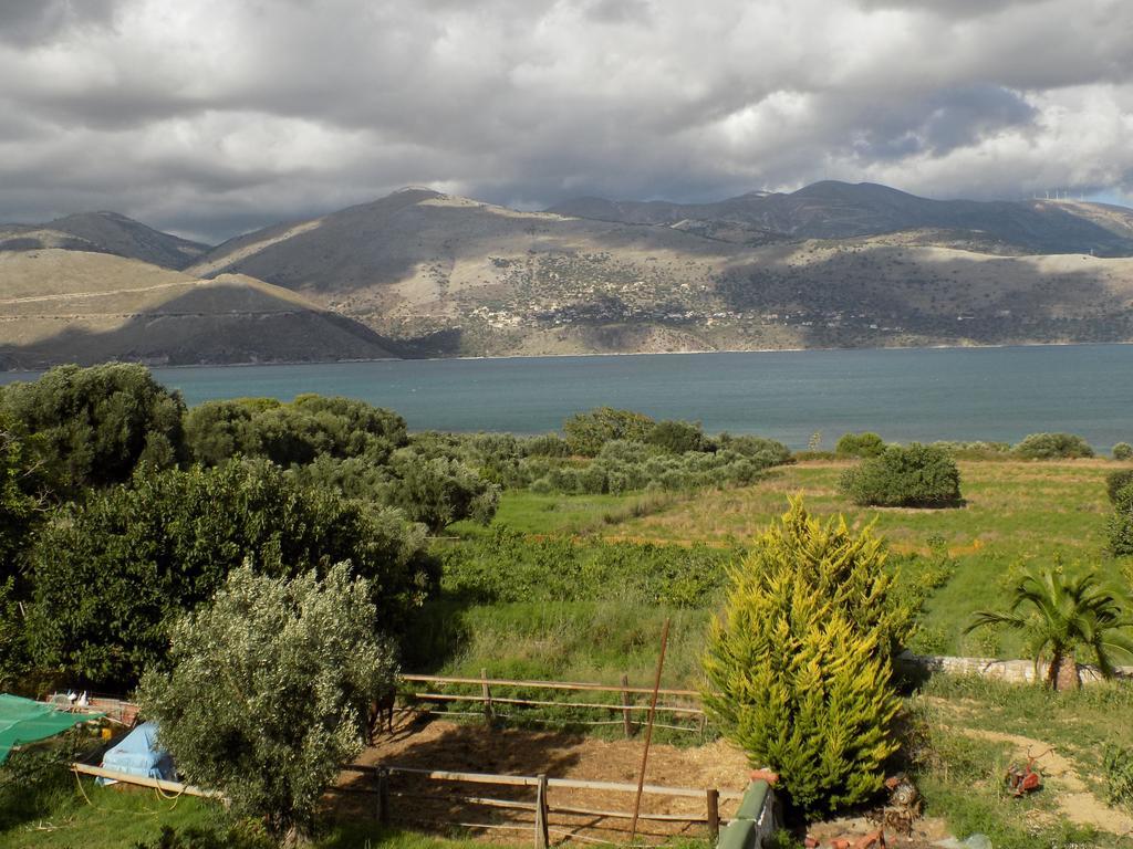 Kolona Apartments Lixouri Dış mekan fotoğraf