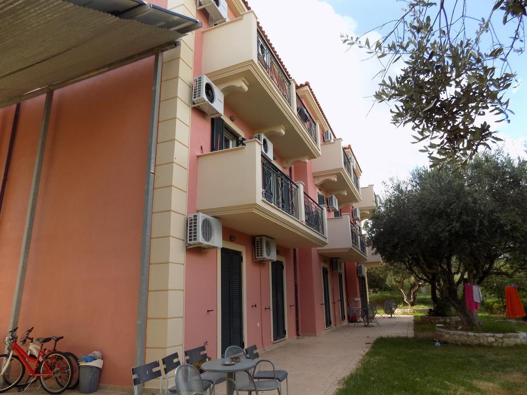 Kolona Apartments Lixouri Dış mekan fotoğraf