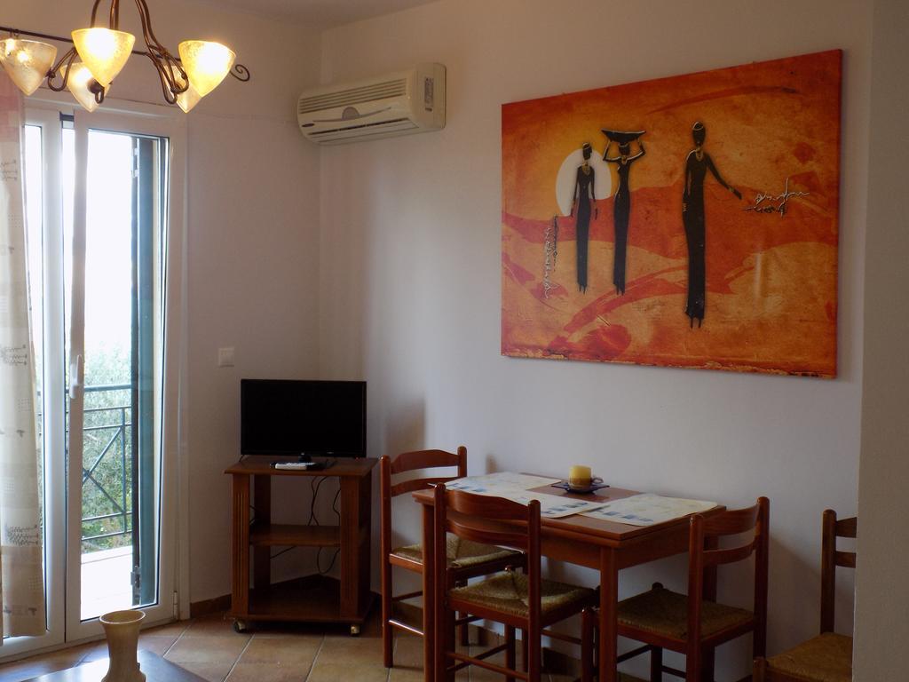 Kolona Apartments Lixouri Dış mekan fotoğraf