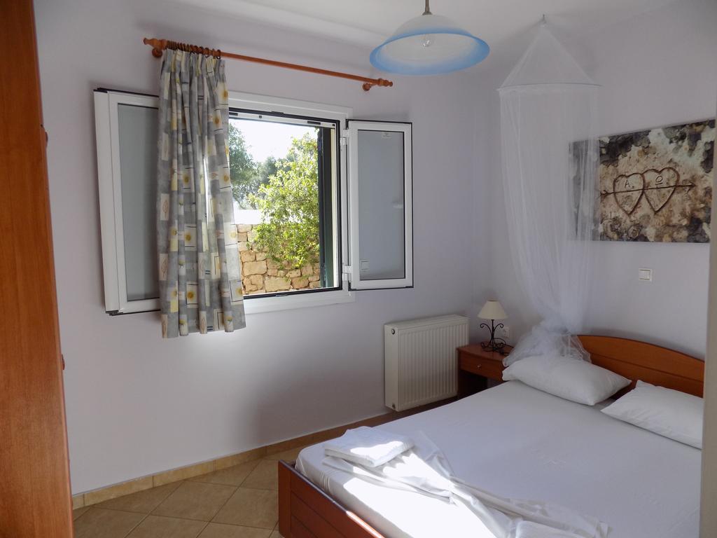 Kolona Apartments Lixouri Dış mekan fotoğraf
