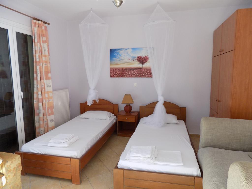 Kolona Apartments Lixouri Dış mekan fotoğraf