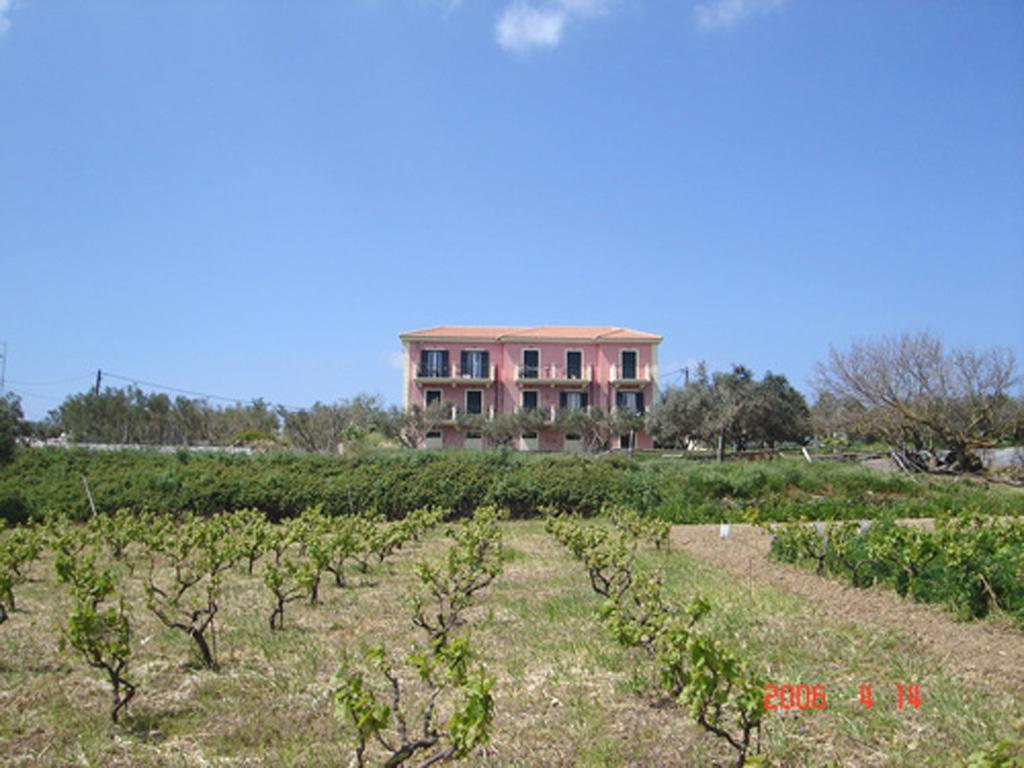 Kolona Apartments Lixouri Dış mekan fotoğraf